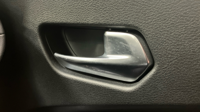 Nissan Juke 1.0 DiG-T 114 N-Connecta 5dr Petrol Hatchback